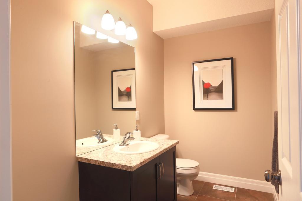 Boardwalk Homes - Executive Townhomes Kitchener Exterior foto